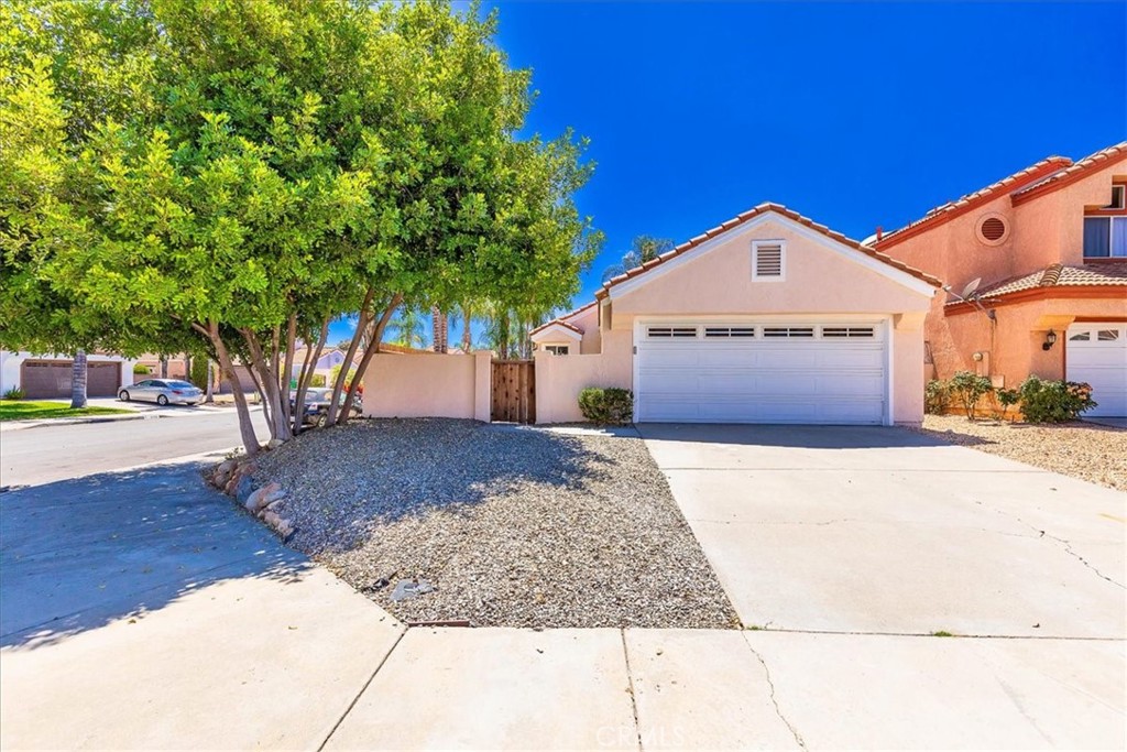 23799 Via Olivia, Murrieta, CA 92562