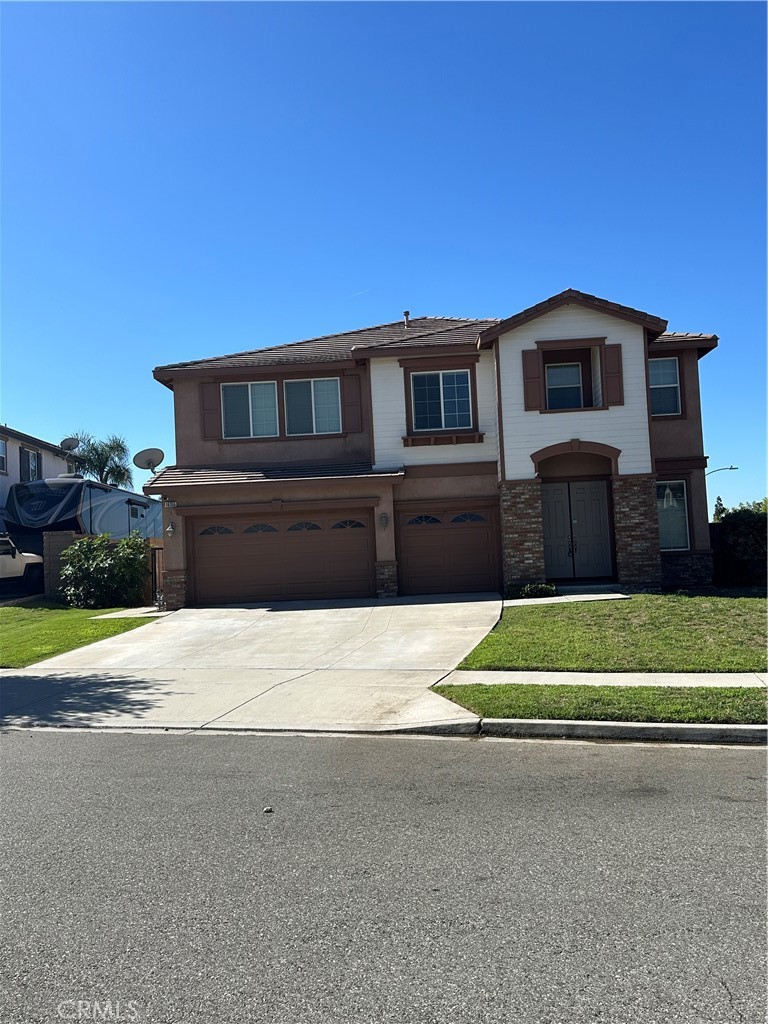 16355 Oak Leaf Lane, Fontana, CA 92336