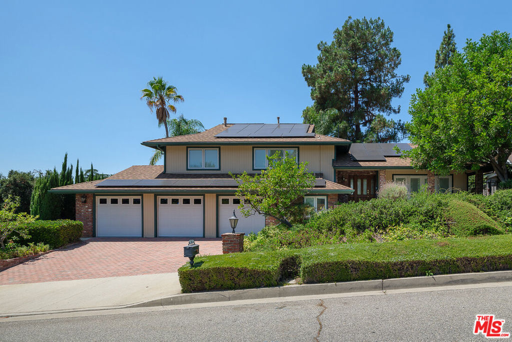 3363 Monterosa Drive, Altadena, CA 91001