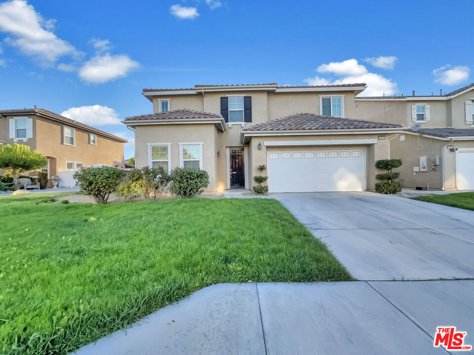 43893 44Th Street, #W, Lancaster, CA 93536