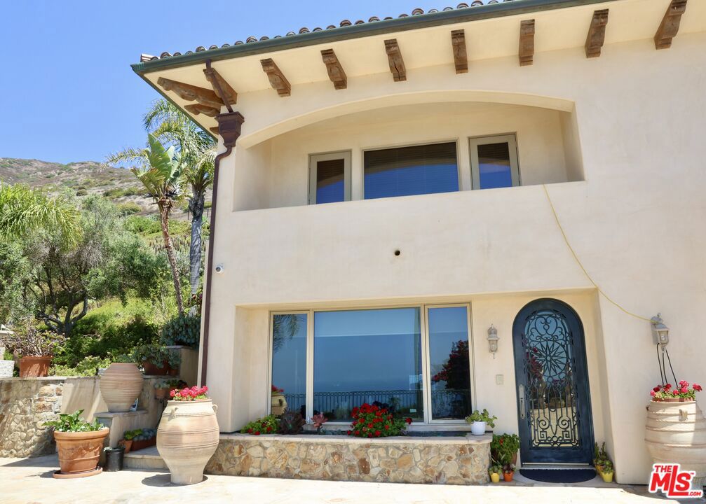 4440 Encinal Canyon Road, ##GH | Similar Property Thumbnail 6