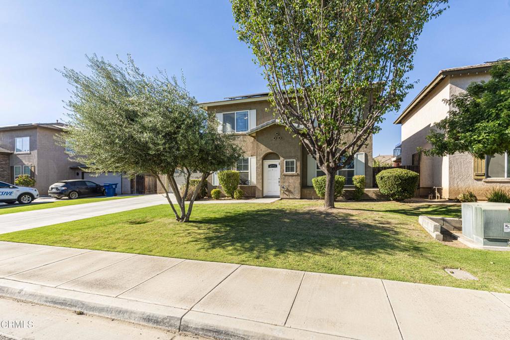 528 Fern Valley Way, Bakersfield, CA 93308