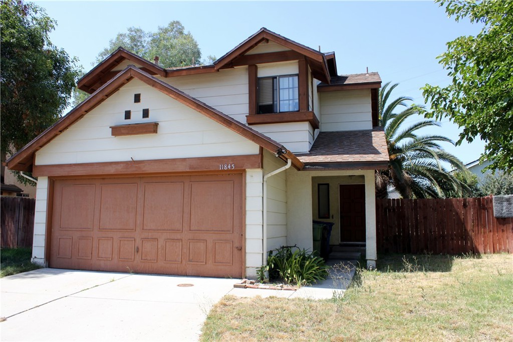 11845 Gladstone Avenue, Sylmar, CA 91342