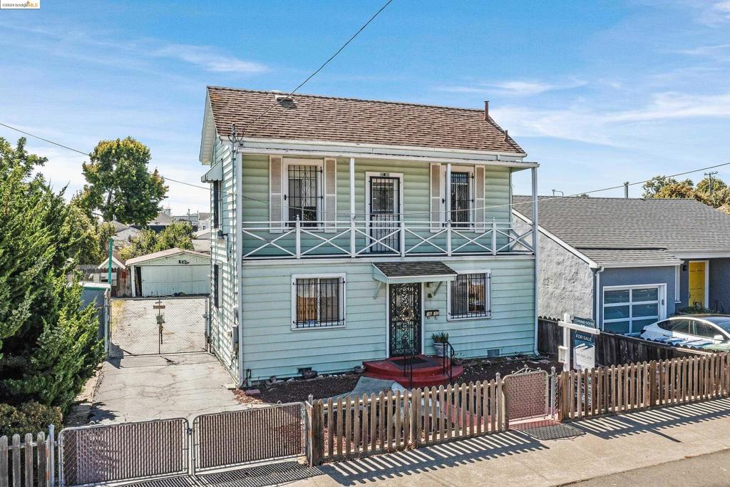 1632 Seventh St, Berkeley, CA 94710