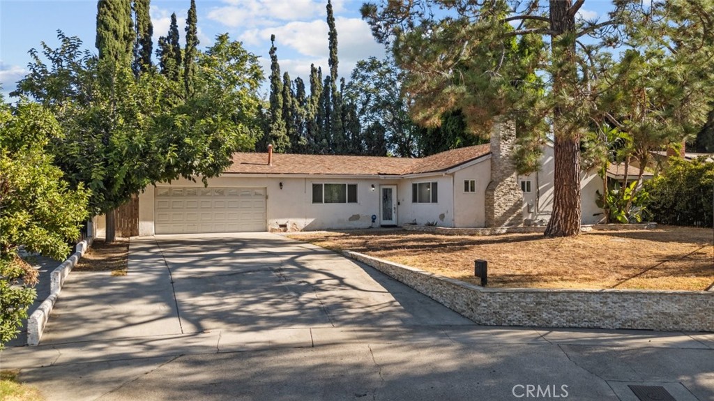 15003 Sunburst Street, North Hills, CA 91343