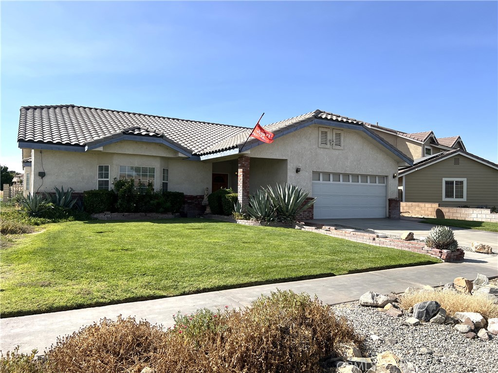 27334 Peach Tree Lane, Helendale, CA 92342