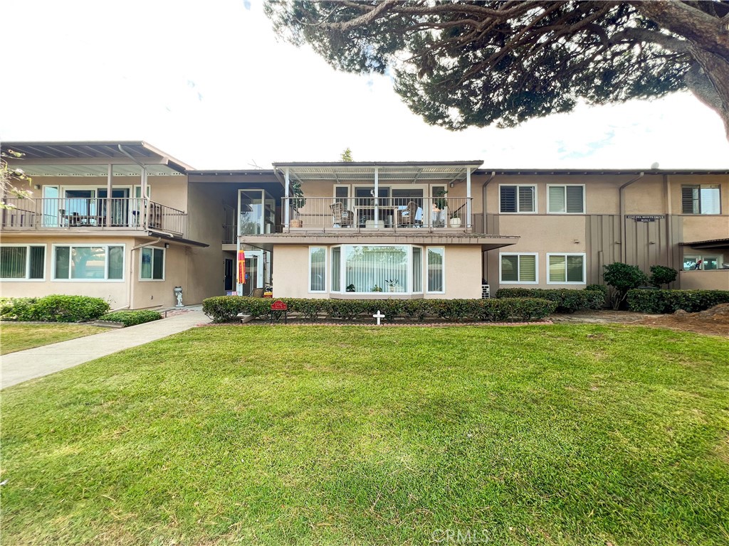 13342 Del Monte Dr., M15-5N, Seal Beach, CA 90740