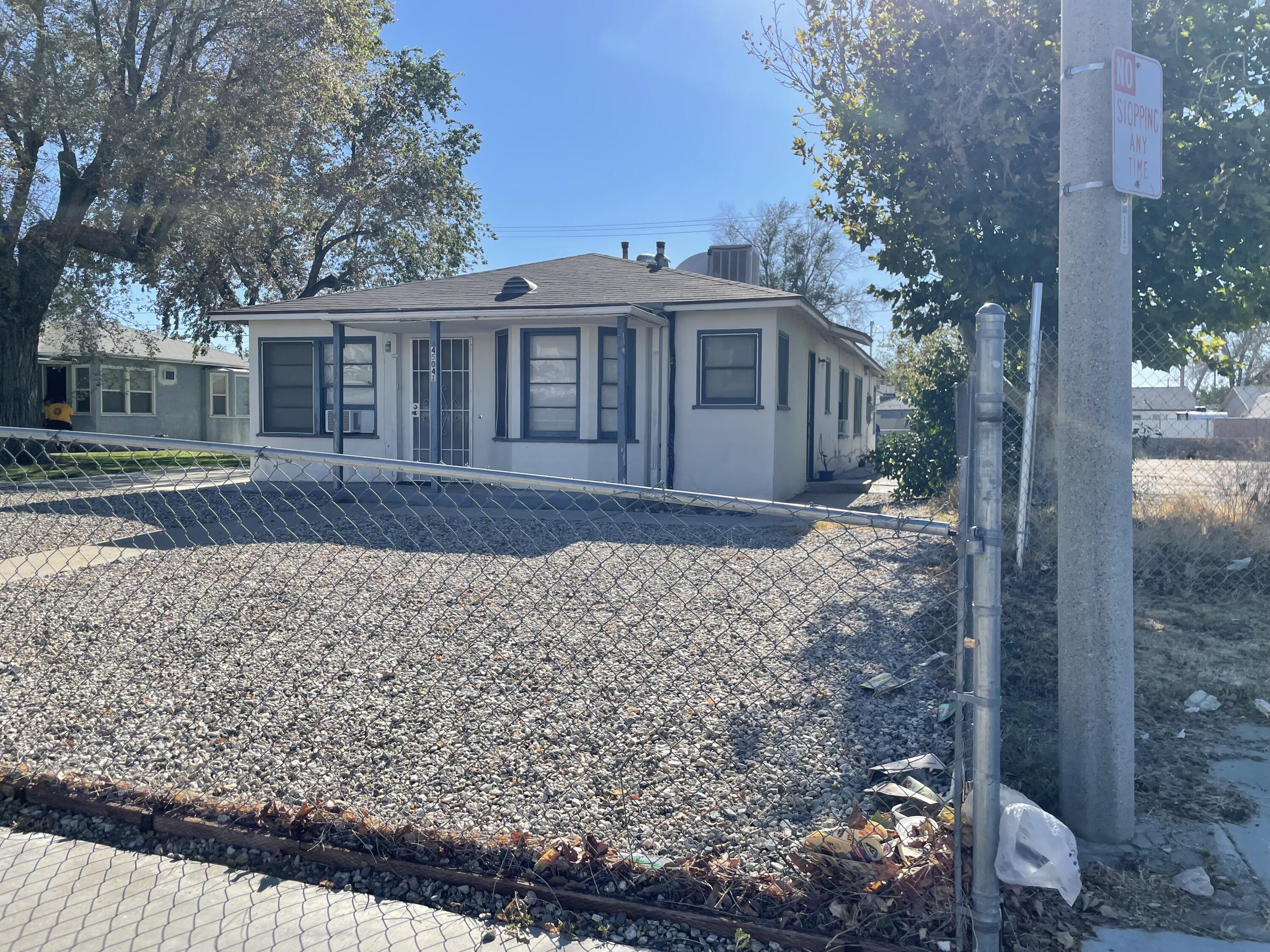 45037 W 10Th Street, Lancaster, CA 93534