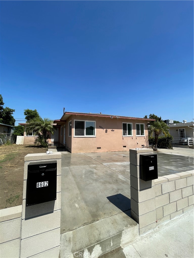 8602 Tilden Avenue, Panorama City, CA 91402