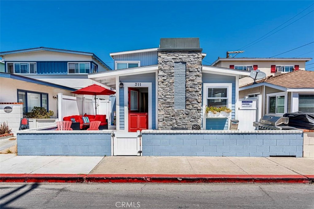 311 36Th Street , #A, Newport Beach, CA 92663