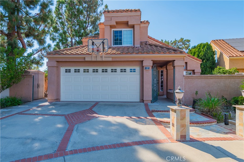 12 Cosenza, Irvine, CA 92614