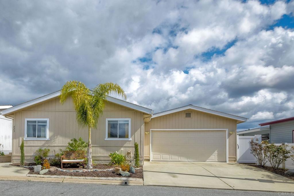 623 Via Santa Paulo, Vista, CA 92081