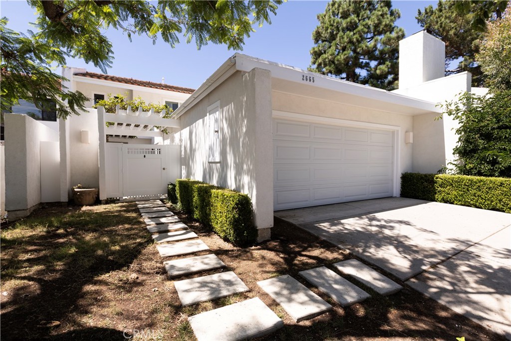 2665 Angelo Drive, Los Angeles, CA 90077