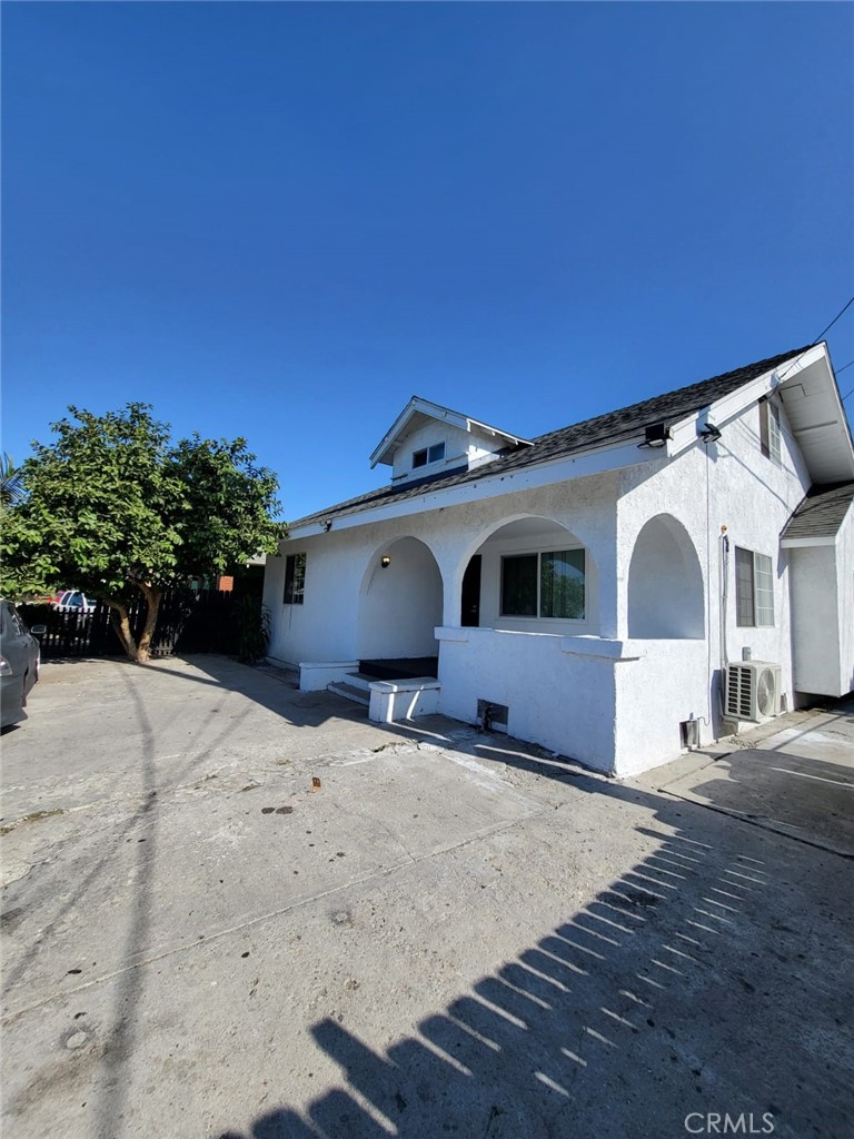 244 W 69Th Street, Los Angeles, CA 90003