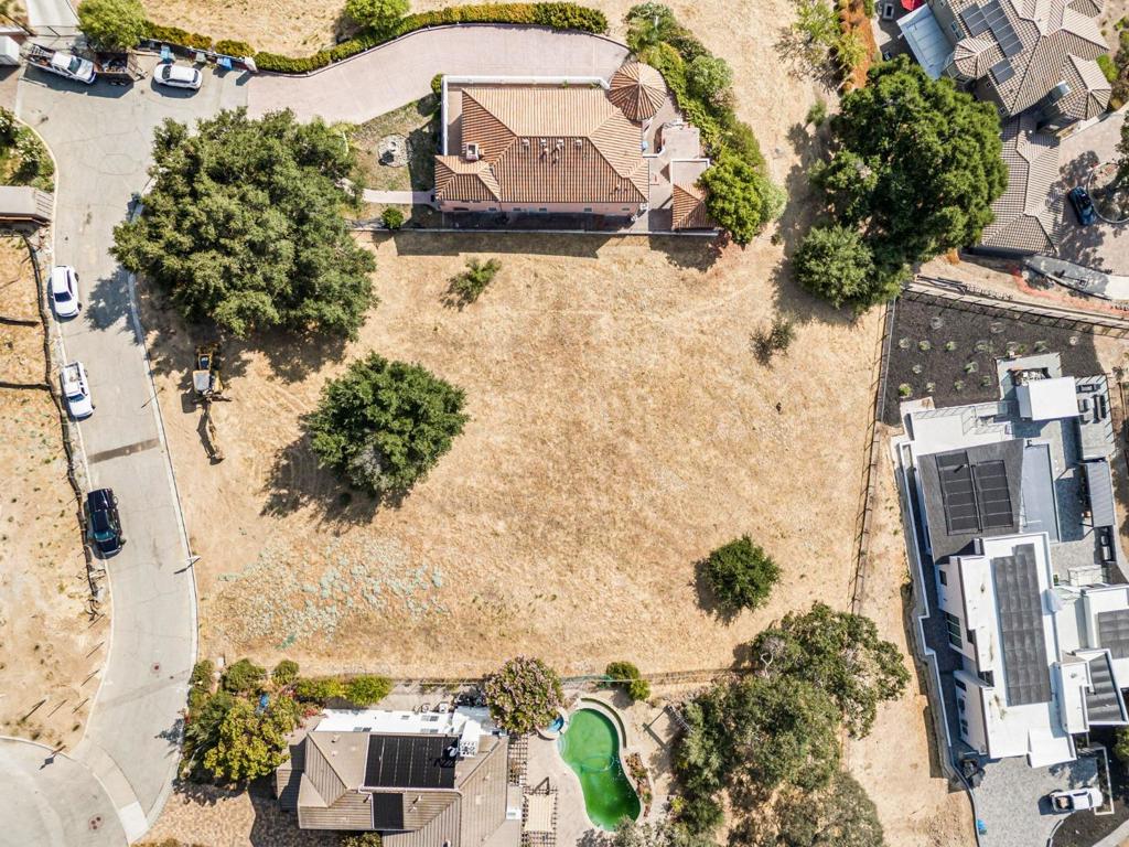 9121 Gunnera Lane, Gilroy, CA 95020