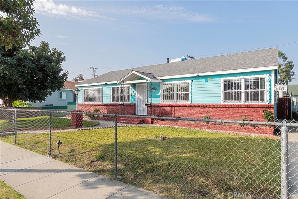 11363 Virginia Avenue, Lynwood, CA 90262