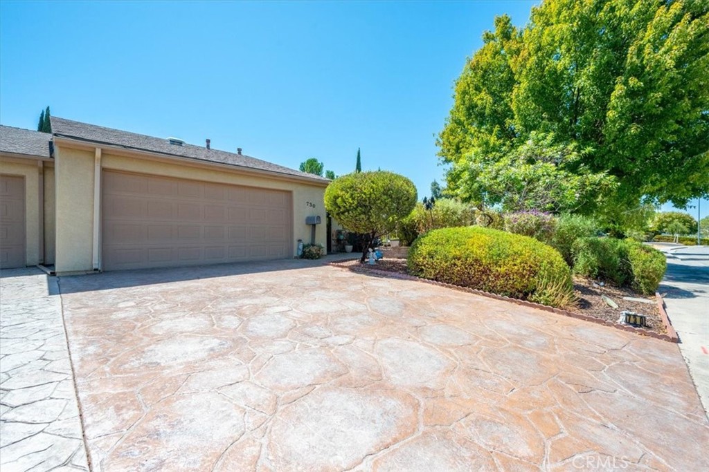 730 Deerfield Lane, Paso Robles, CA 93446