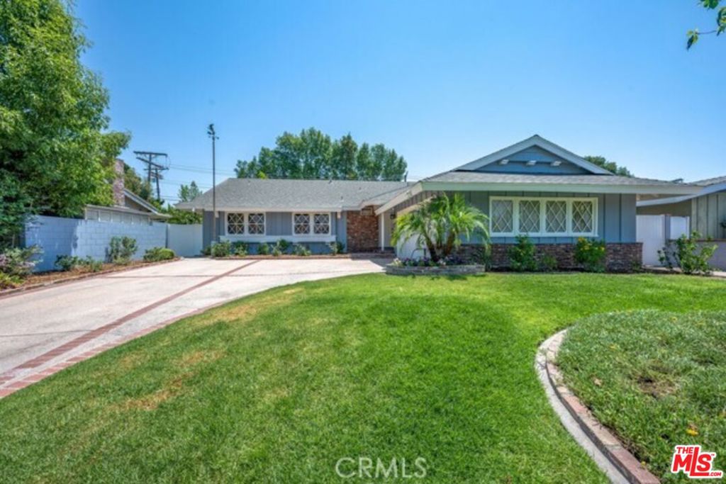 9152 Gerald Avenue, Northridge, CA 91343