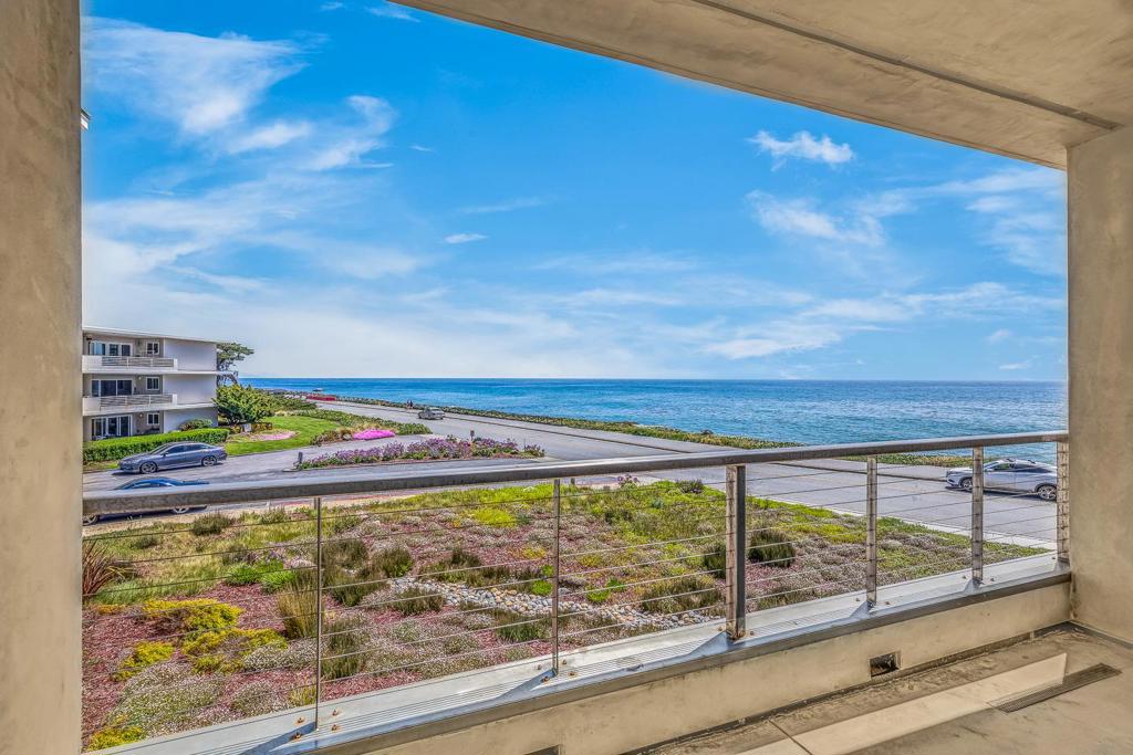 890 W Cliff Drive, #7, Santa Cruz, CA 95060