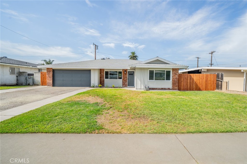 27125 Nona Avenue, Highland, CA 92346