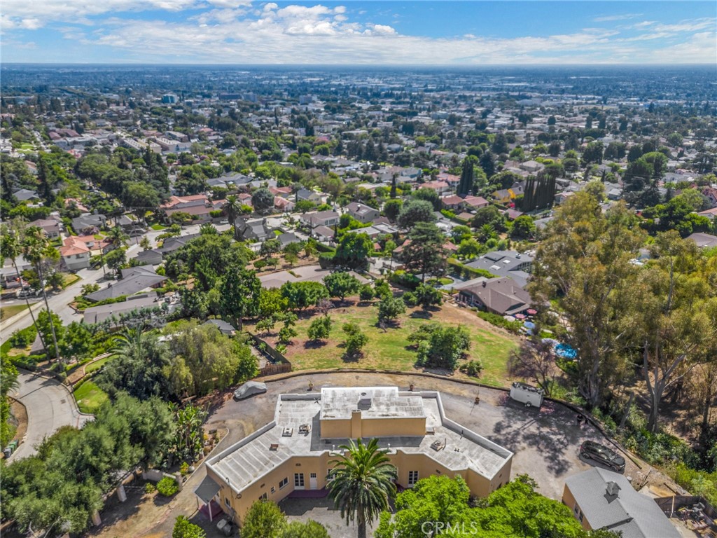 5811 Alta Avenue | Similar Property Thumbnail