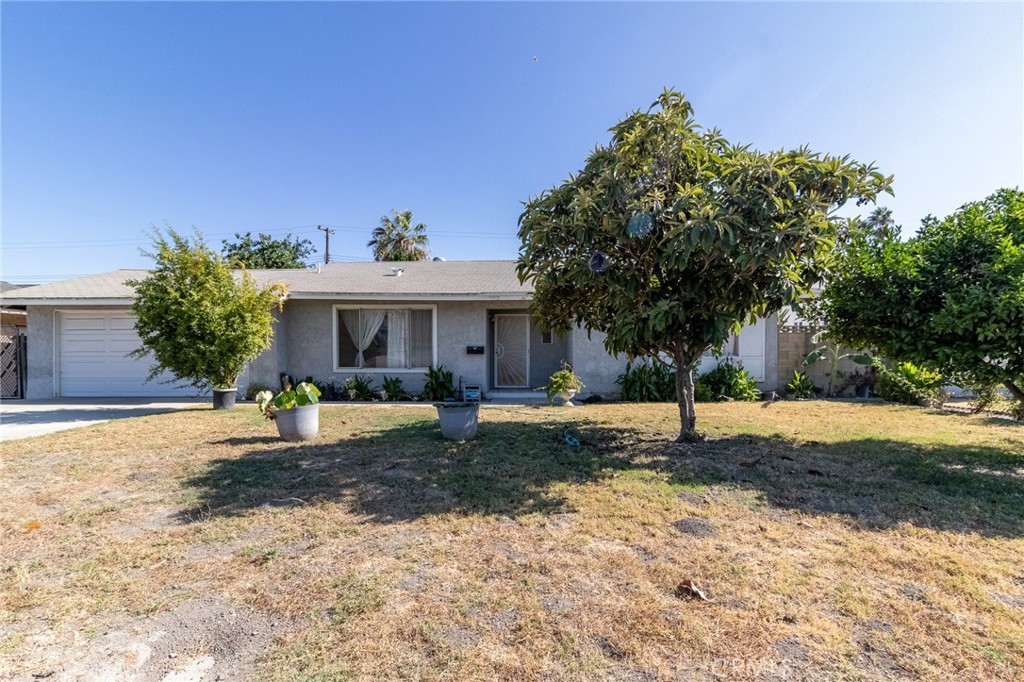 586 Roger Court, Pomona, CA 91766