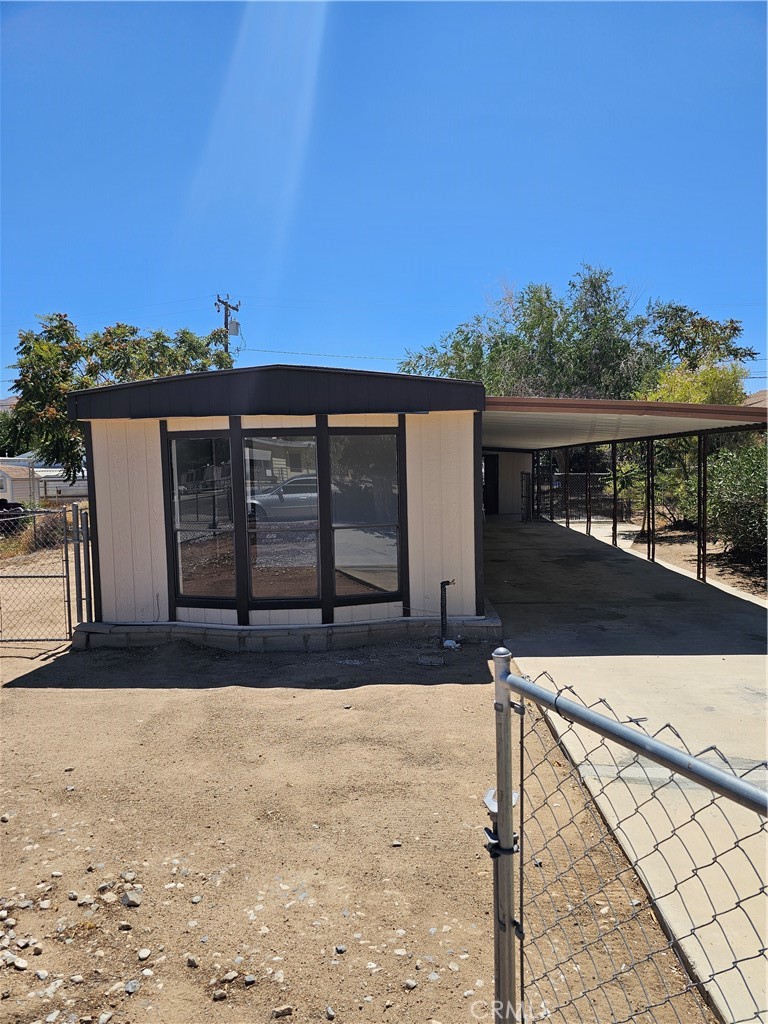 19247 Hinton Street, Hesperia, CA 92345