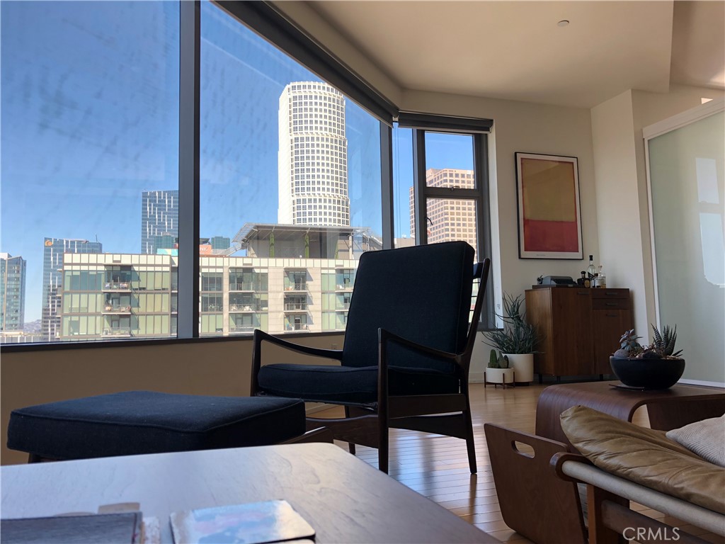 801 S Grand , #1601, Los Angeles, CA 90016