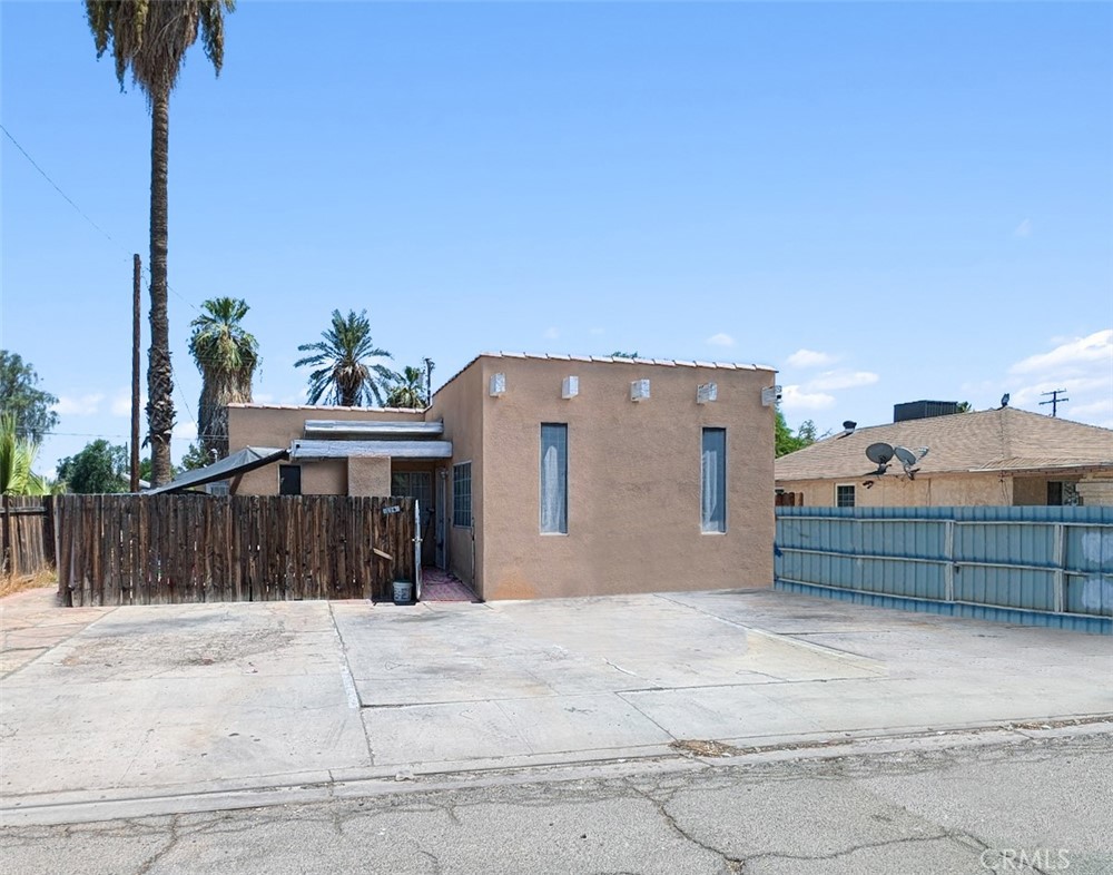 176 S Willow Street, Blythe, CA 92225