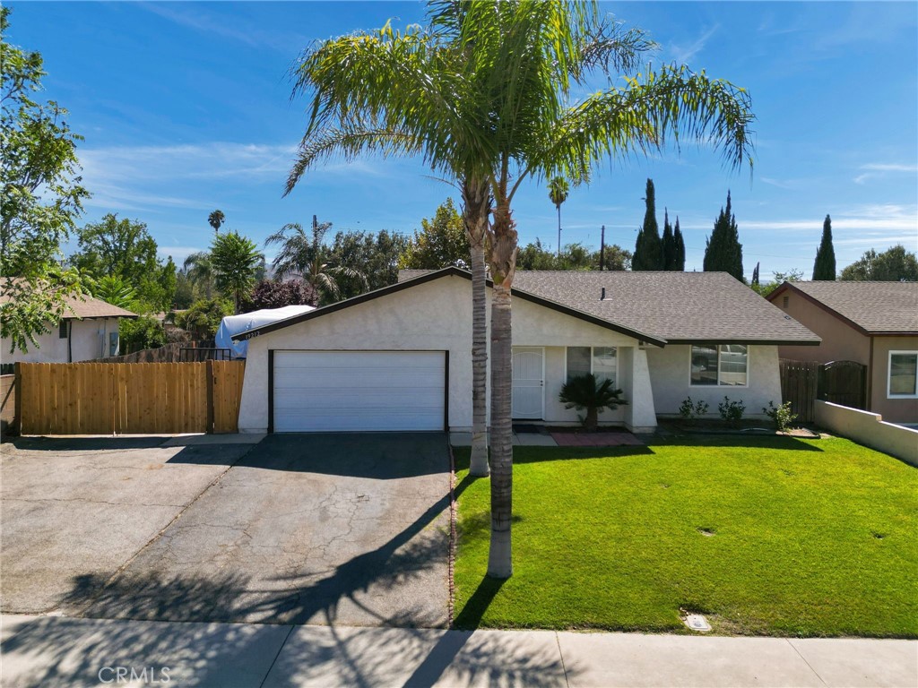 19212 Ranier Street, Canyon Country, CA 91351