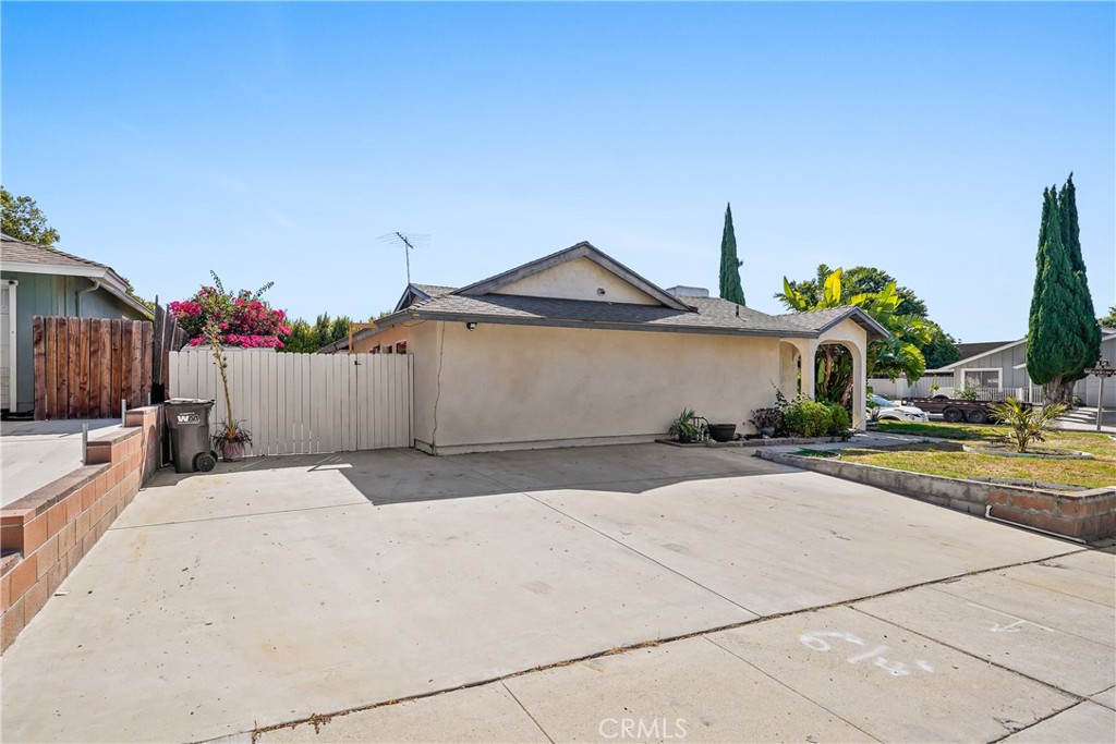 2616 Gates Place, Simi Valley, CA 93065