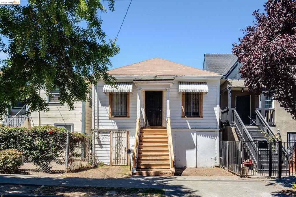 1019 Campbell Street, Oakland, CA 94607