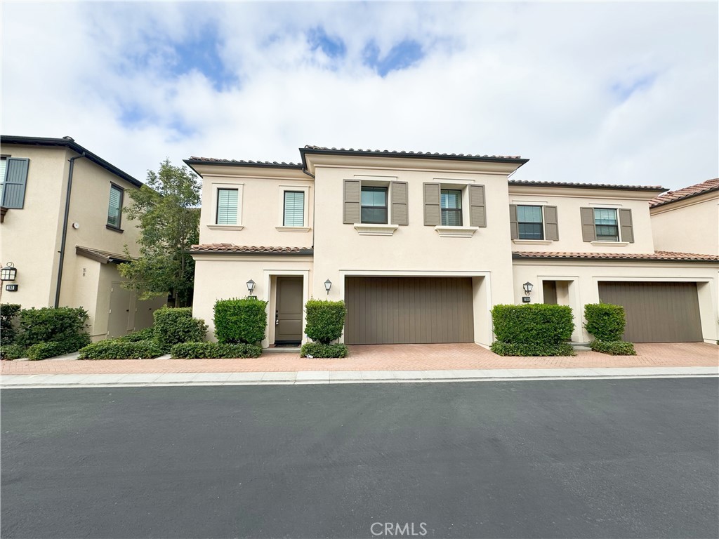 190 Crescent Moon, Irvine, CA 92602