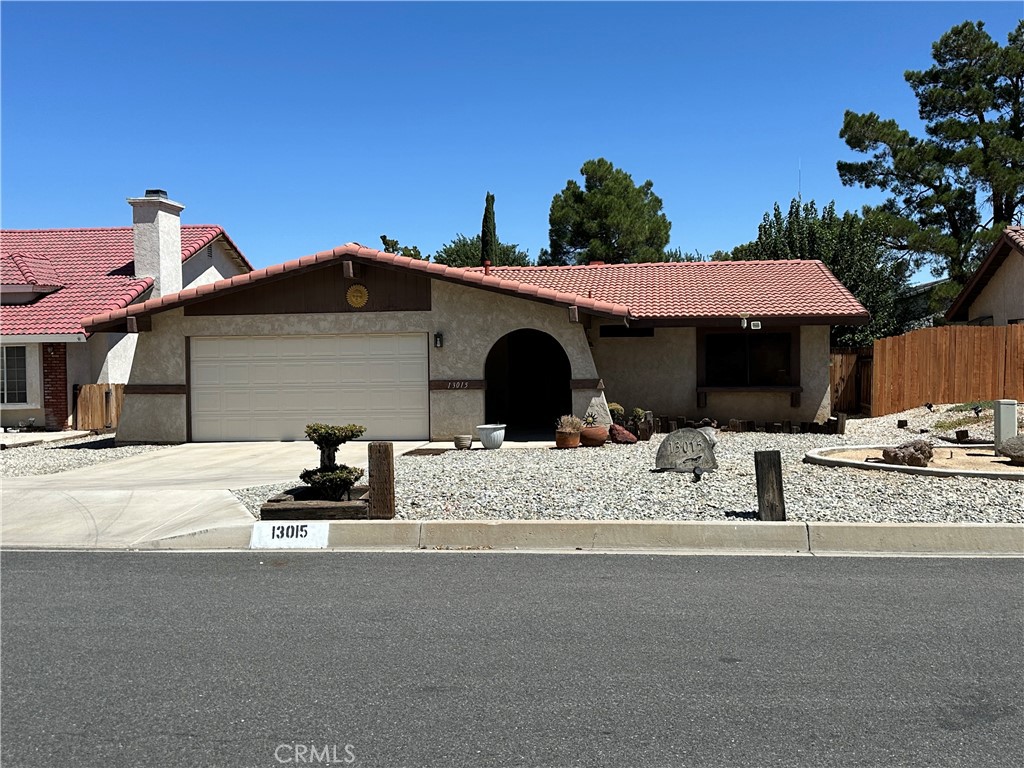 13015 Norfolk Lane, Victorville, CA 92395