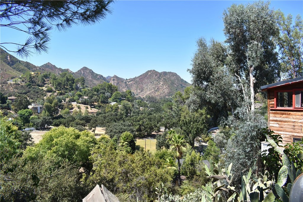 1947 Lookout Drive, Agoura Hills, CA 91301