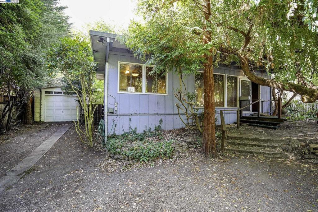 335 Redwood Ave, Corte Madera, CA 94925