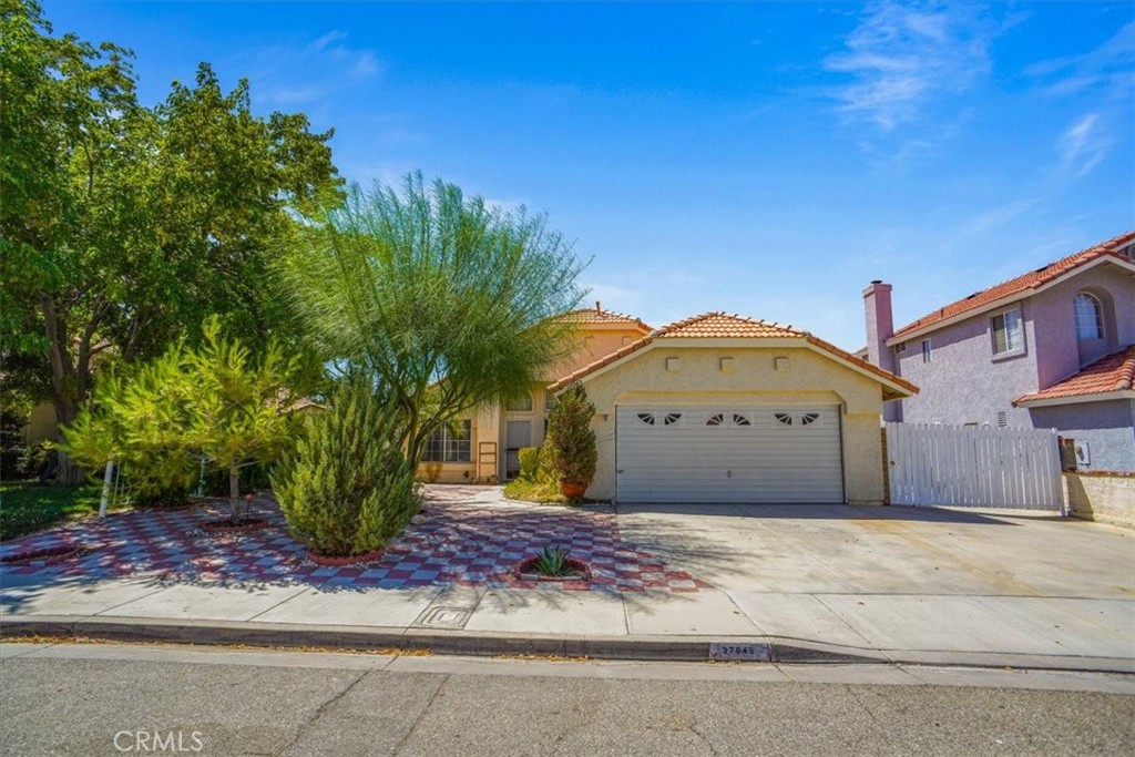 37045 Alder Street, Palmdale, CA 93552