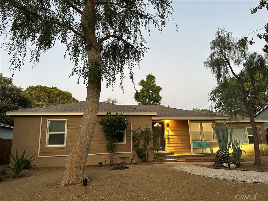 8448 Aura Avenue, Northridge, CA 91324