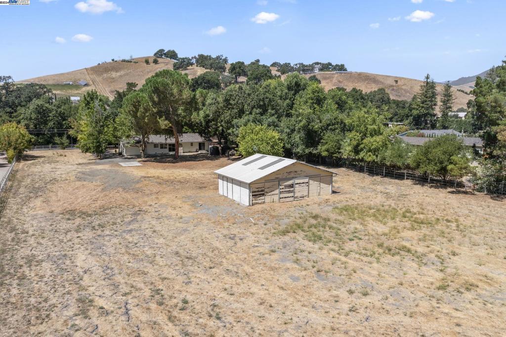 1430 Finley Rd, Pleasanton, CA 94588