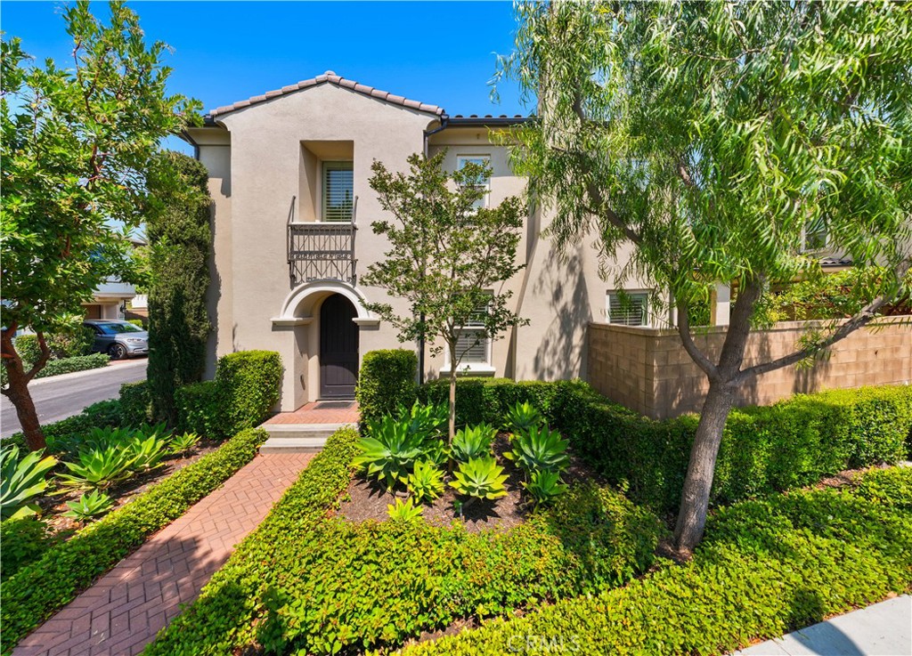 207 Desert Bloom, Irvine, CA 92618