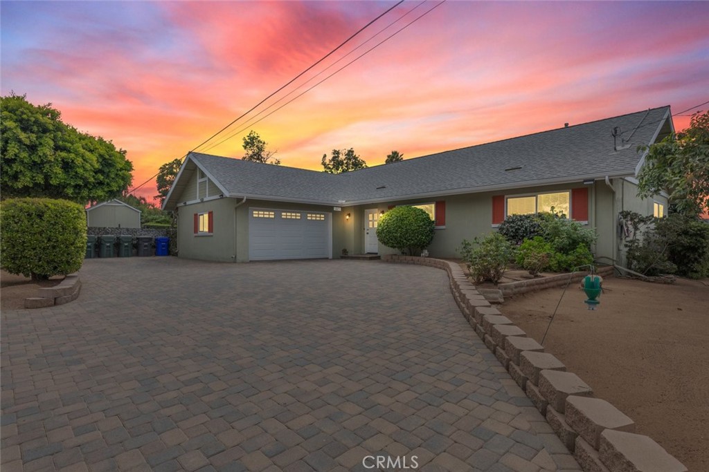 1025 Santa Margarita Drive, Fallbrook, CA 92028