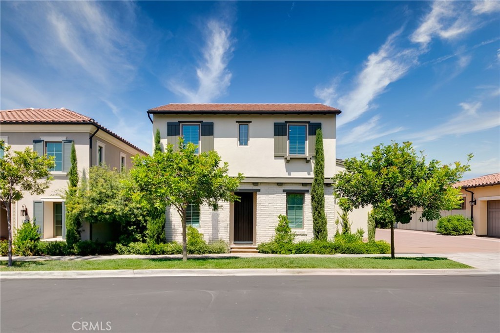 105 Vigna, Irvine, CA 92602