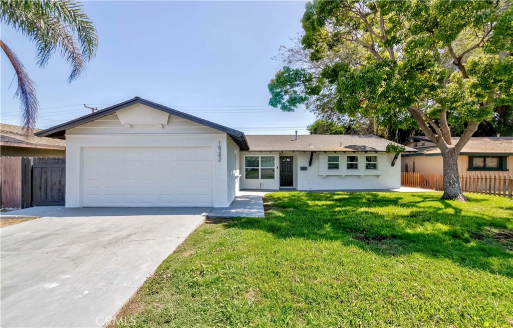 16242 Nassau Lane, Huntington Beach, CA 92649