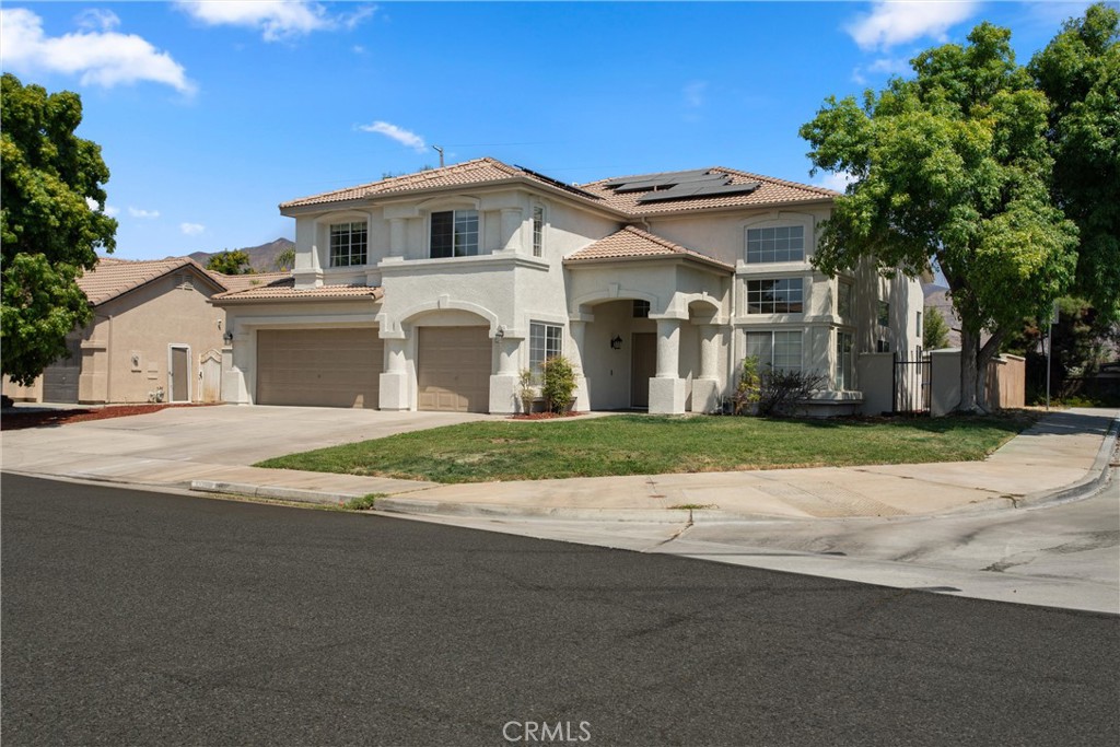 1281 Osprey Street, San Jacinto, CA 92583