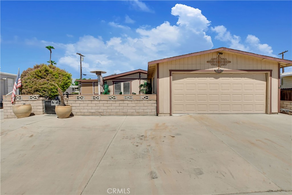 73741 Broadmoor Drive | Similar Property Thumbnail