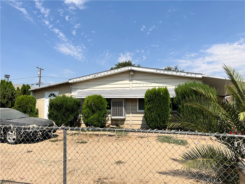 19184 Lindsay Street, Hesperia, CA 92345