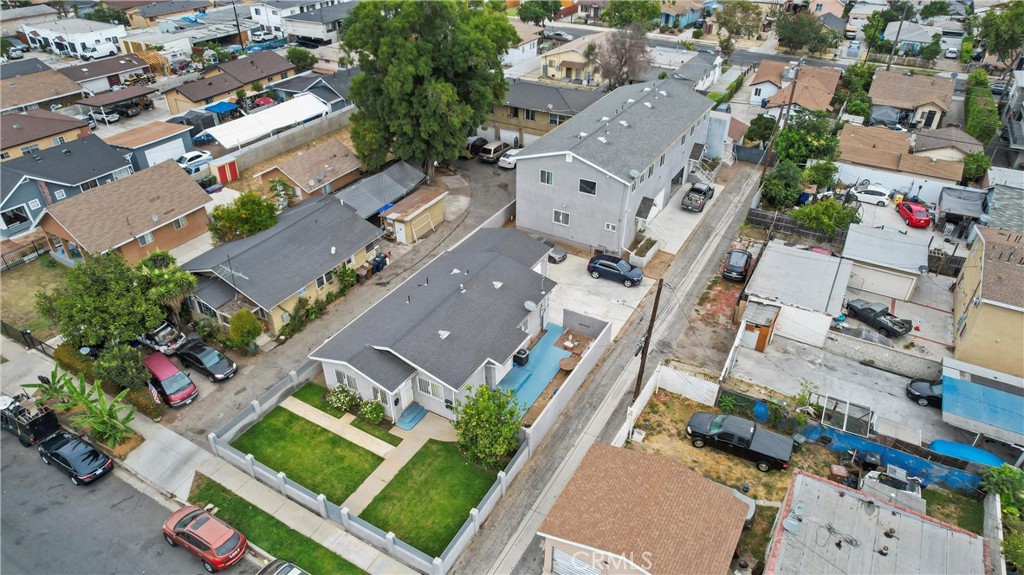 1213 W 93Rd Street | Similar Property Thumbnail