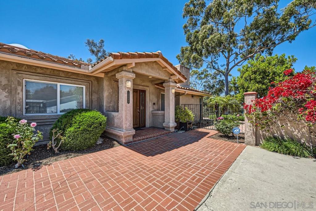 10680 Gabacho Dr, San Diego, CA 92124