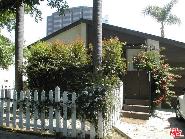 1227 Franklin Street, #D, Santa Monica, CA 90404