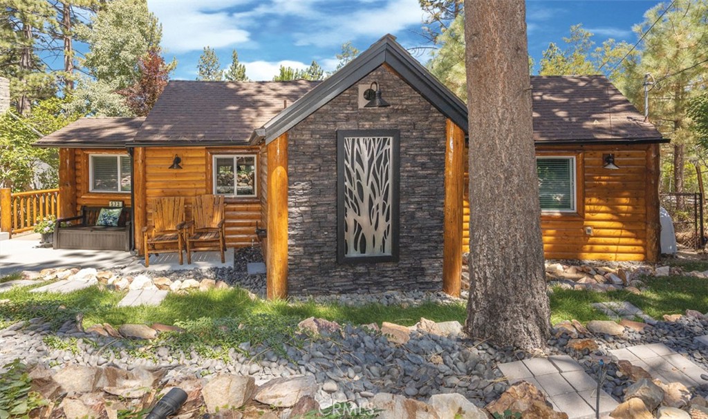 573 Talmadge Road, Big Bear Lake, CA 92315